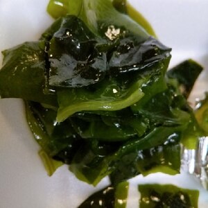 茎わかめの、中華風サラダ